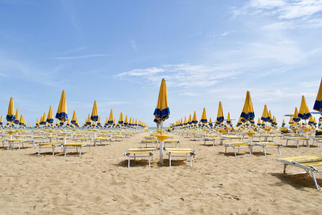 Appartamento Dalmazia 10 Lido di Jesolo Eksteriør bilde